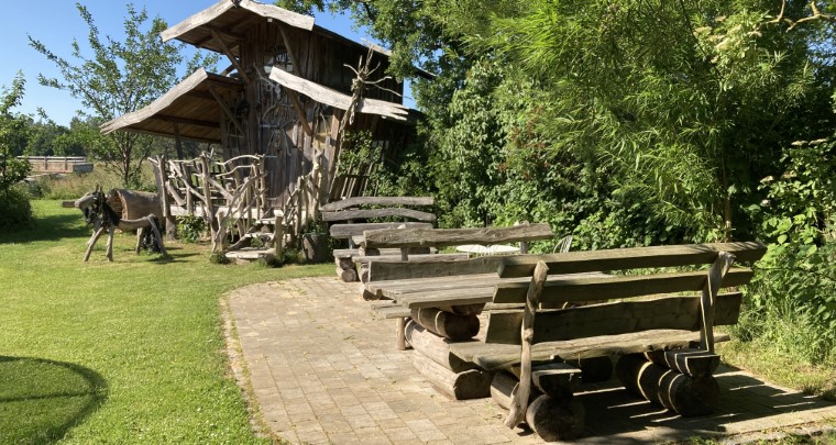 Hexenhaus auf dem Kinderbauernhof Rügen